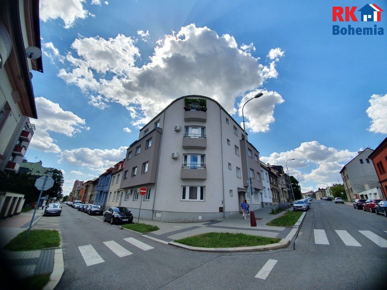 Prodej nemovitosti 41 m² - foto 1