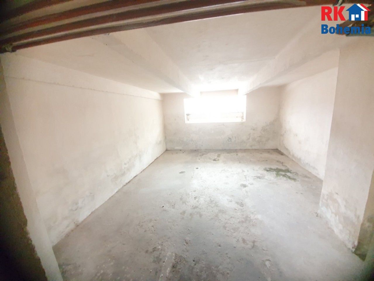 Prodej nemovitosti 41 m² - foto 2
