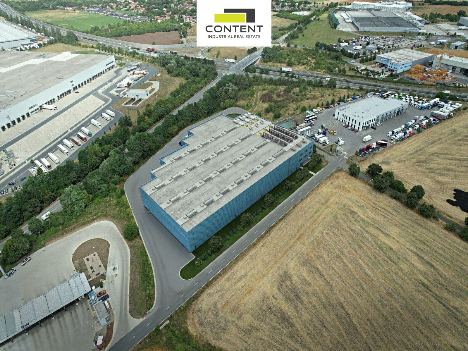Pronájem komerčního prostoru 3800 m² - foto 13
