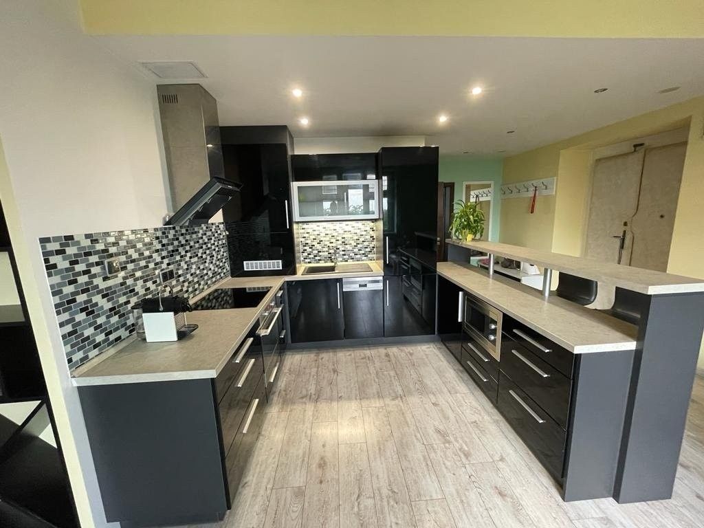 Pronájem bytu 2+kk 60 m² - foto 1