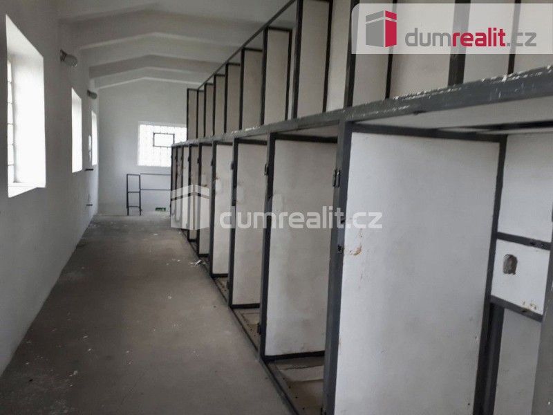Prodej nemovitosti 190 m² - foto 16