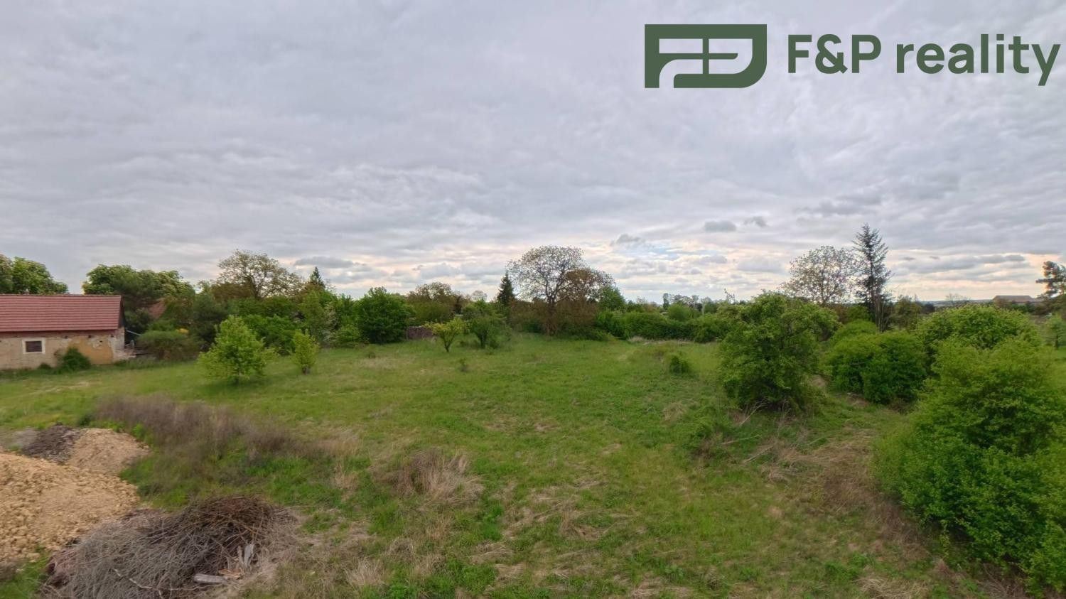 Prodej pozemku 995 m² - foto 7
