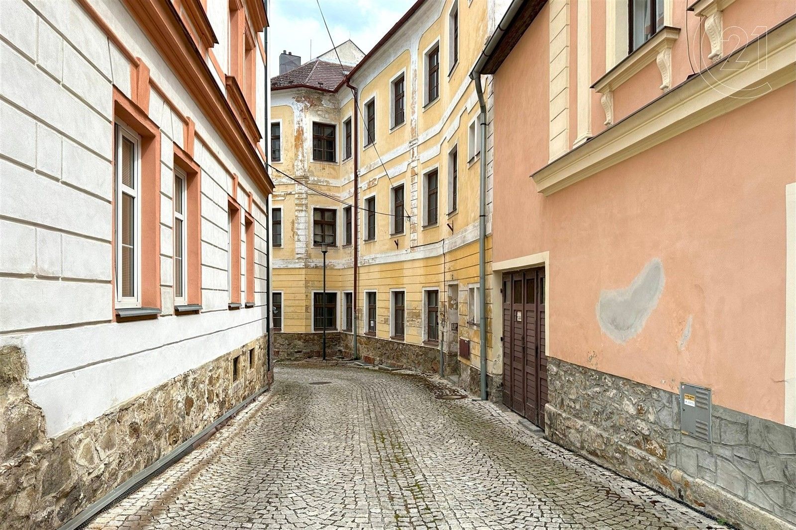 Prodej domu 375 m² - foto 1