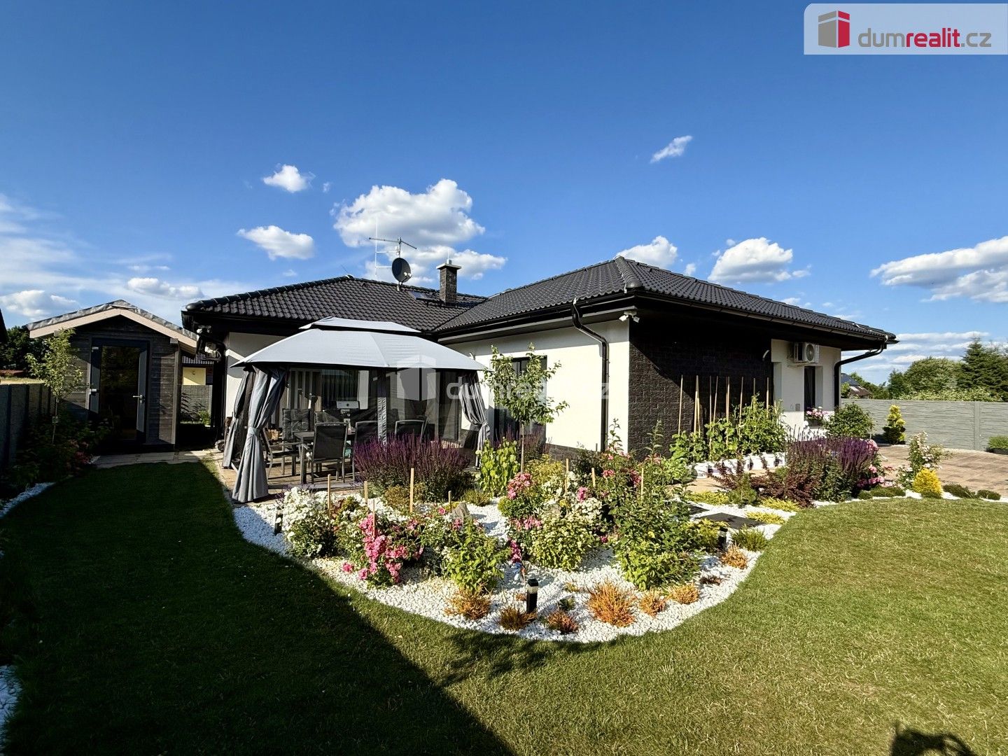 Prodej domu 140 m² - foto 1