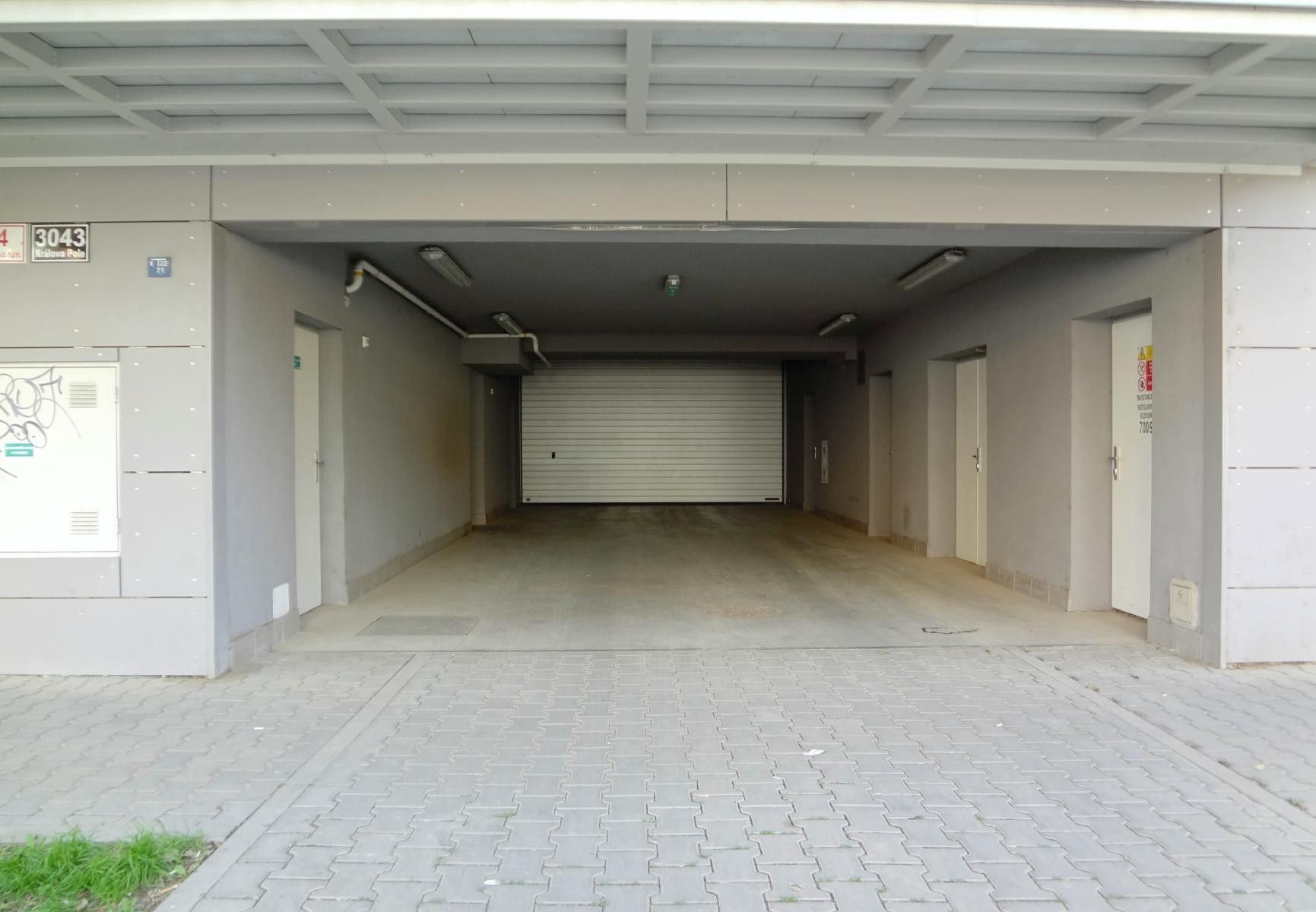 Prodej nemovitosti 11 m² - foto 1