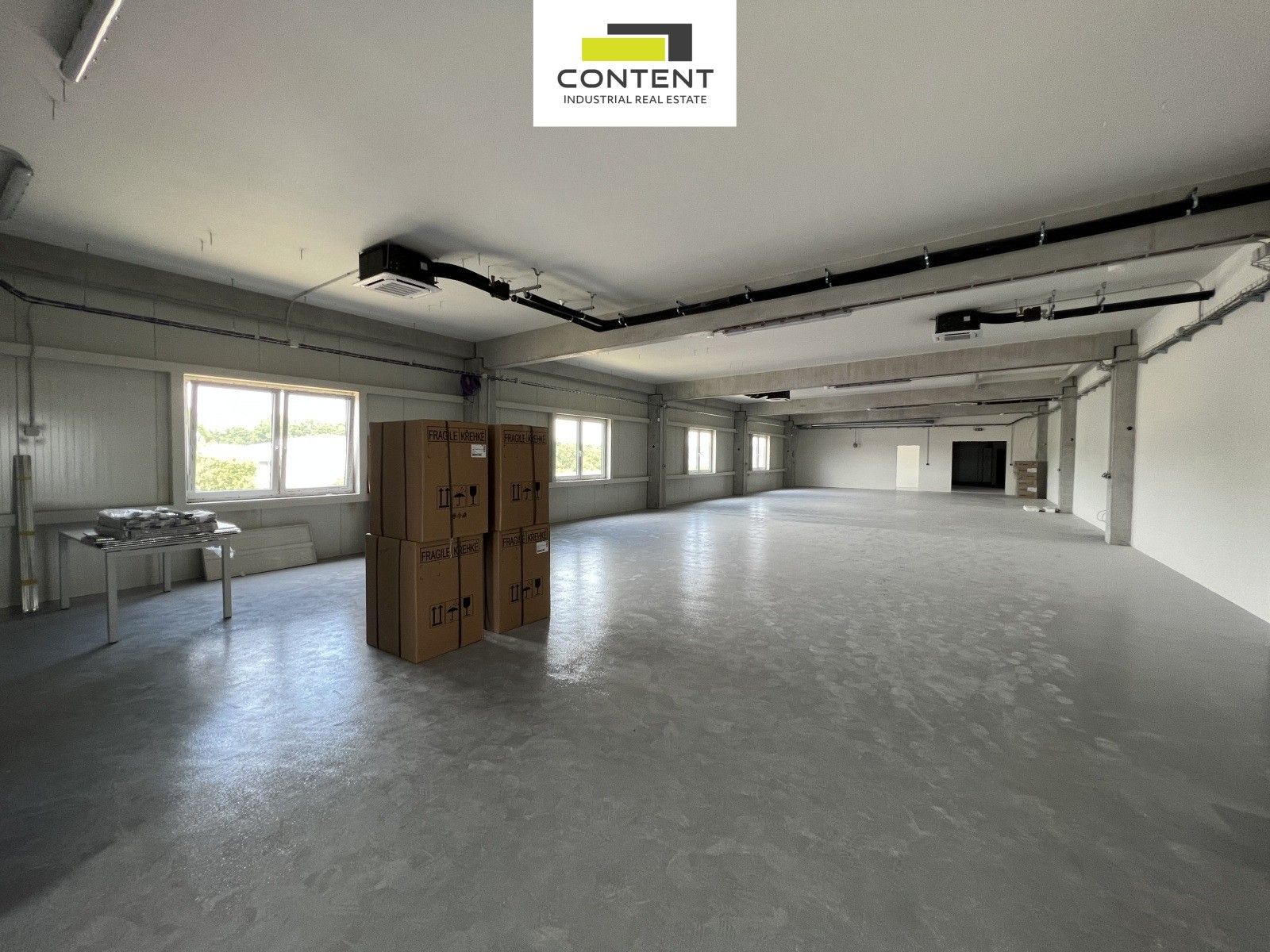 Pronájem komerčního prostoru 1838 m² - foto 4