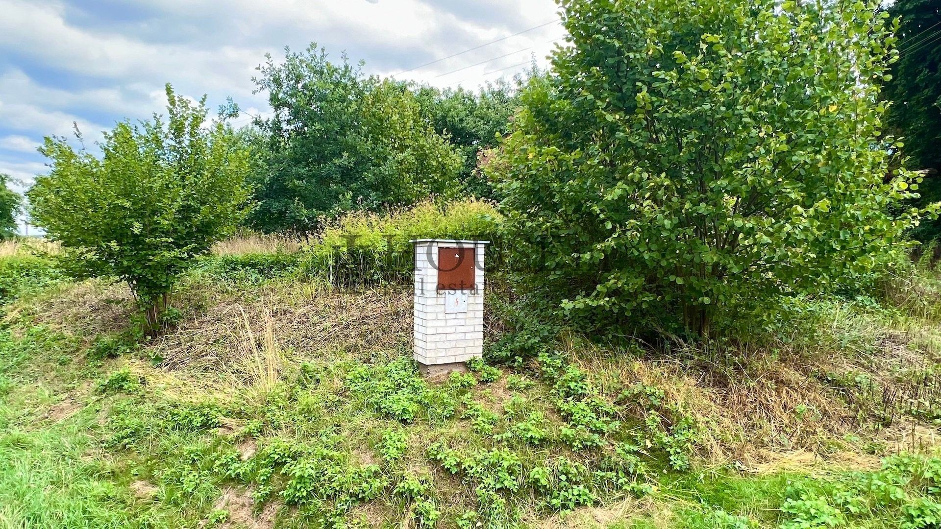 Prodej pozemku 2410 m² - foto 12