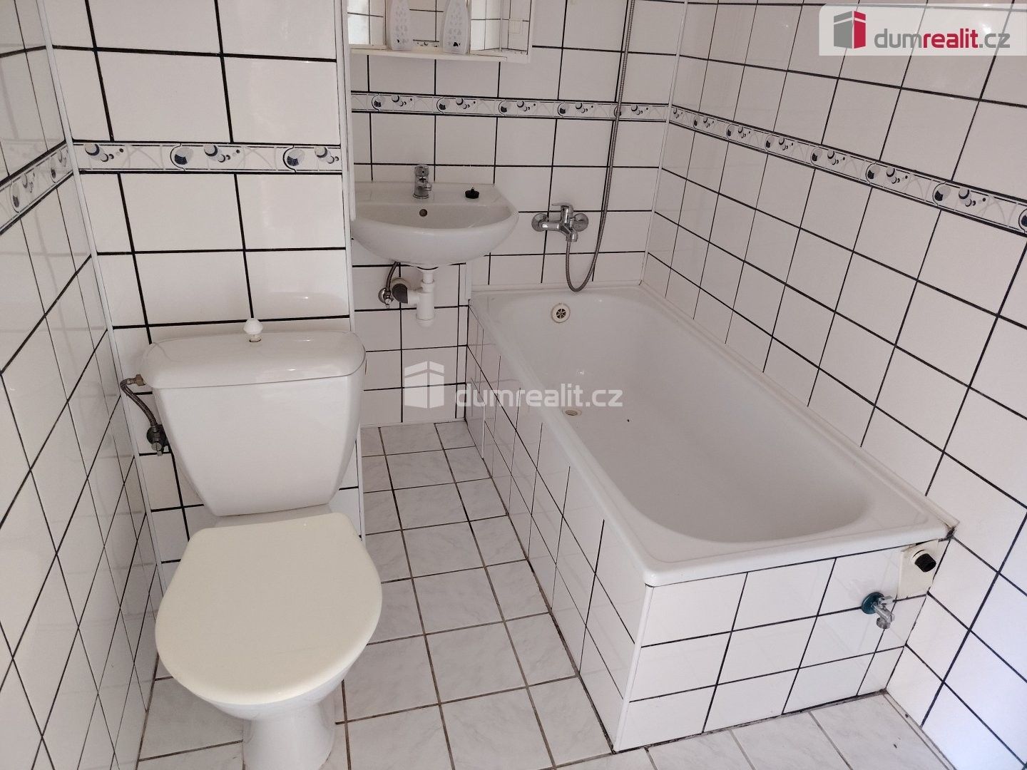 Pronájem bytu 1+1 38 m² - foto 5