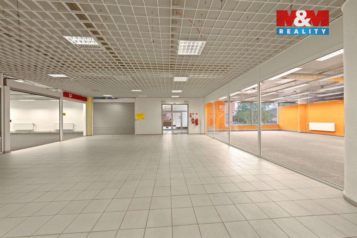 Pronájem komerčního prostoru 100 m² - foto 3