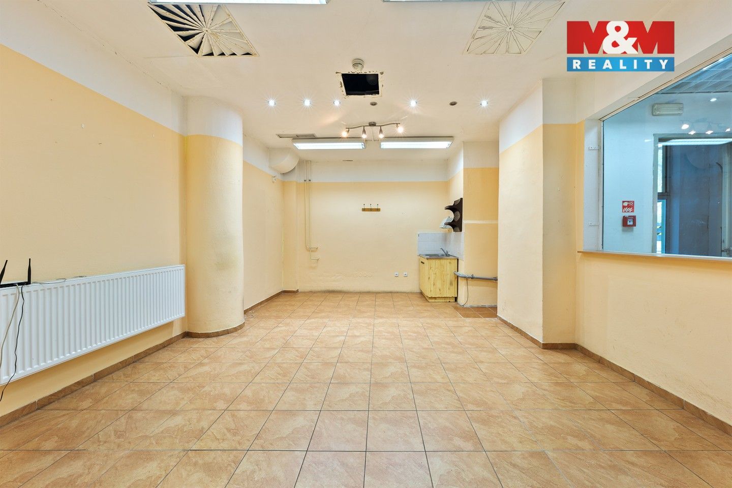 Pronájem komerčního prostoru 22 m² - foto 3