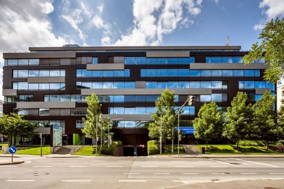Pronájem komerčního prostoru 307 m² - foto 2