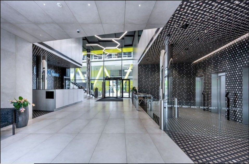Pronájem komerčního prostoru 307 m² - foto 3