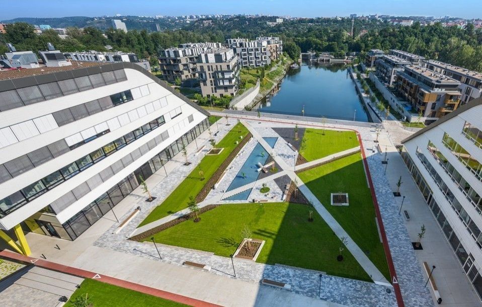Pronájem komerčního prostoru 307 m² - foto 8