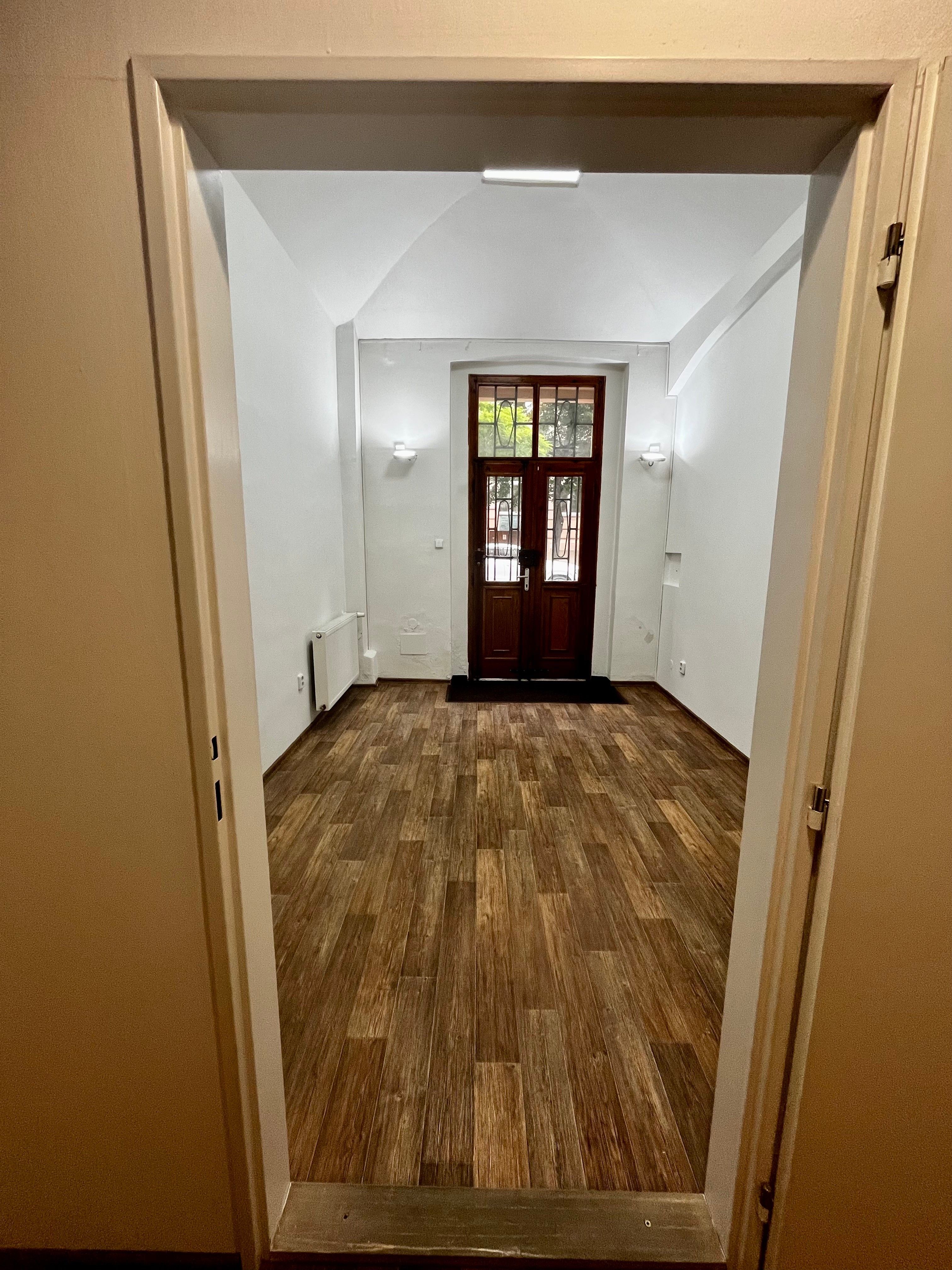 Pronájem bytu 3+1 70 m² - foto 3