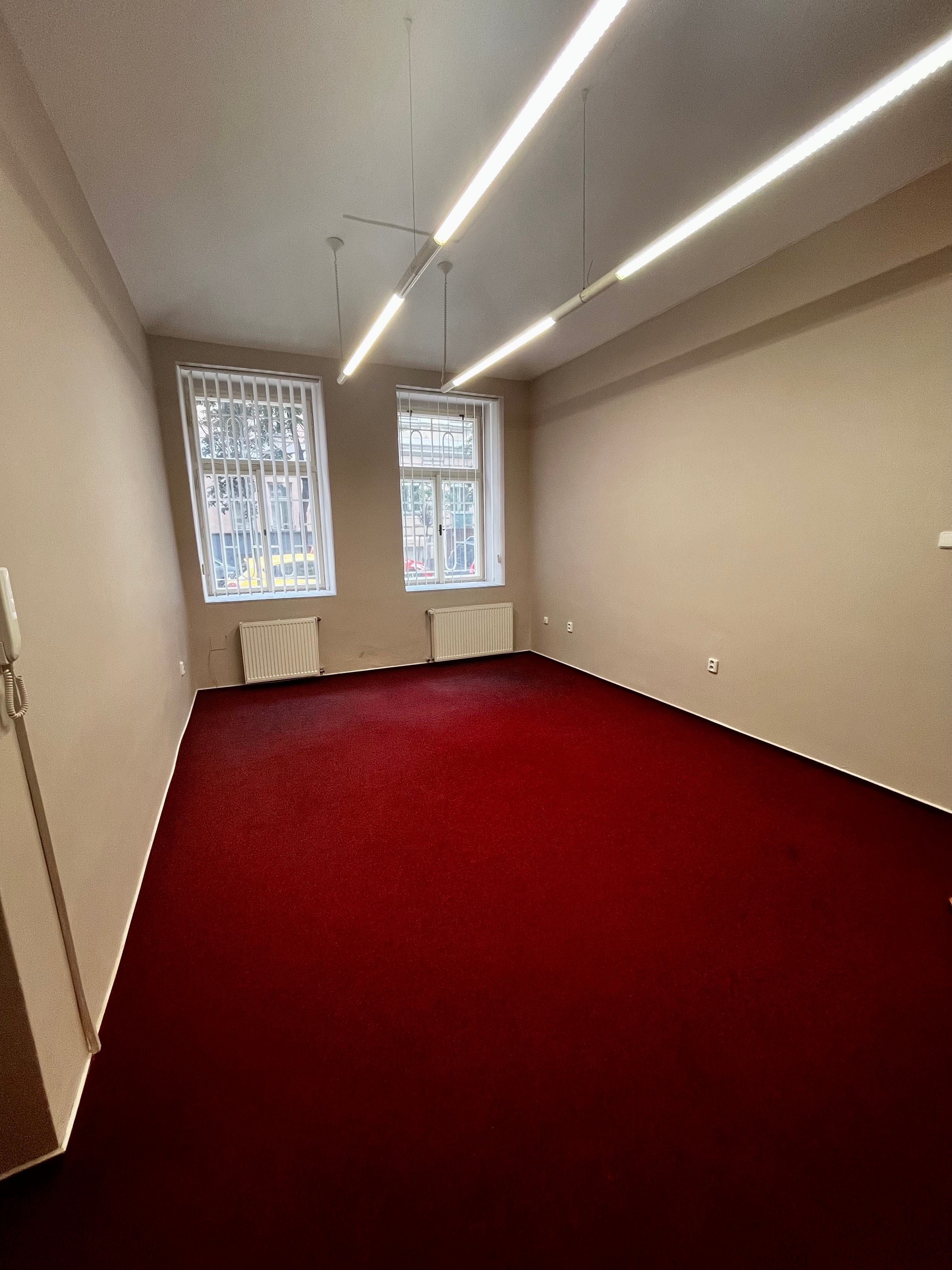 Pronájem bytu 3+1 70 m² - foto 5