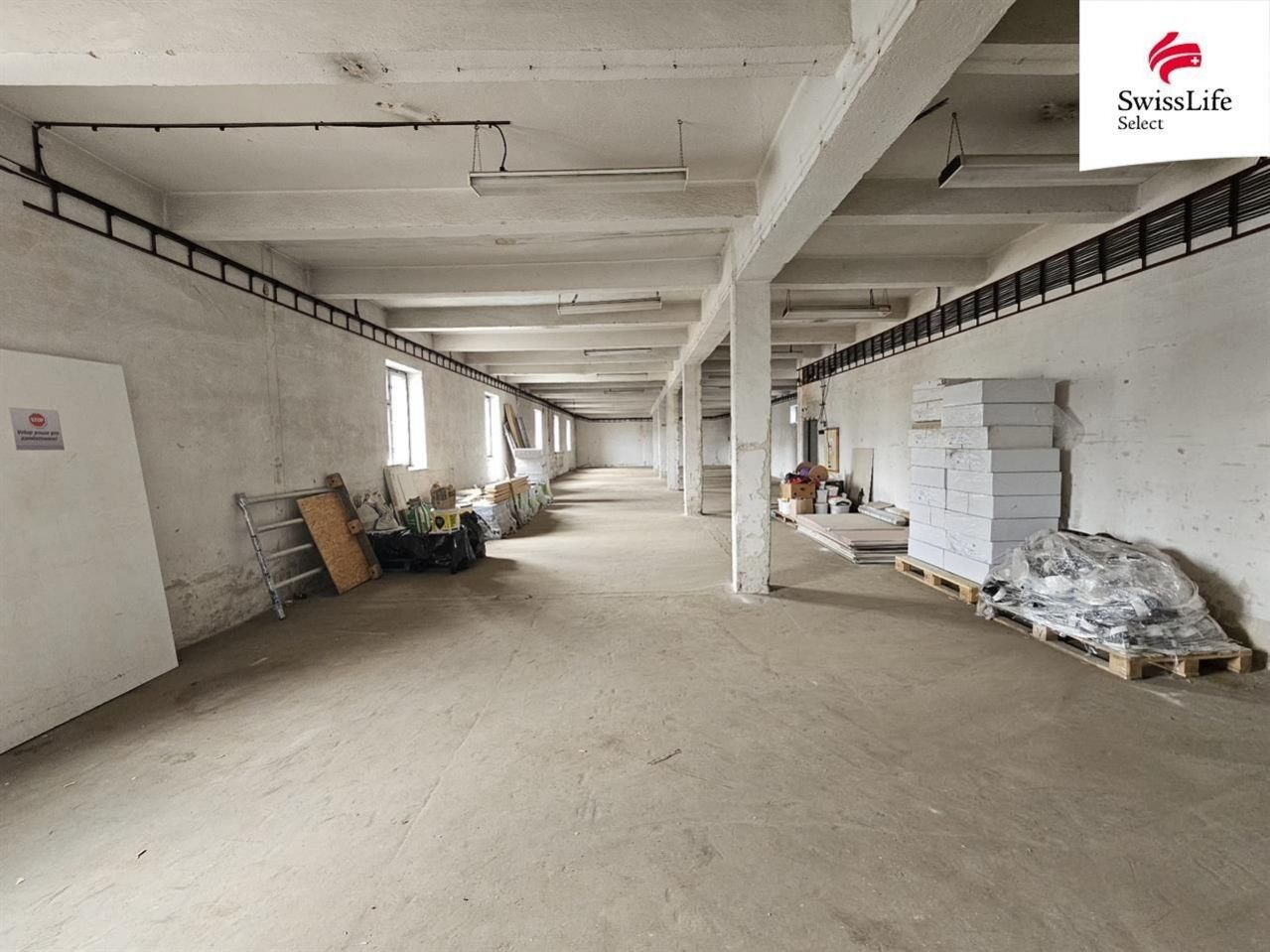 Pronájem komerčního prostoru 206 m² - foto 3