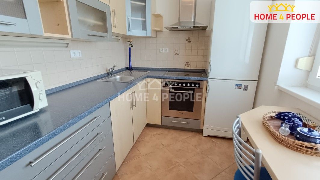 Pronájem bytu 2+1 51 m² - foto 1