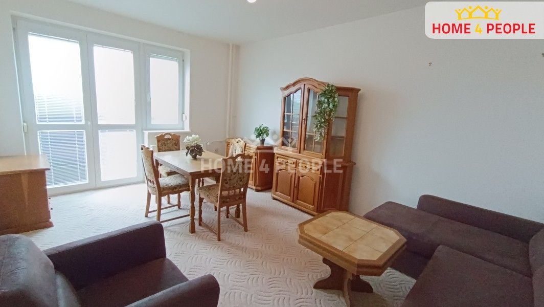 Pronájem bytu 2+1 51 m² - foto 4