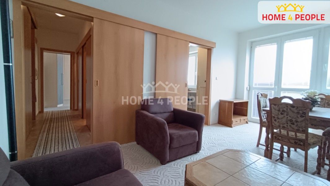 Pronájem bytu 2+1 51 m² - foto 12
