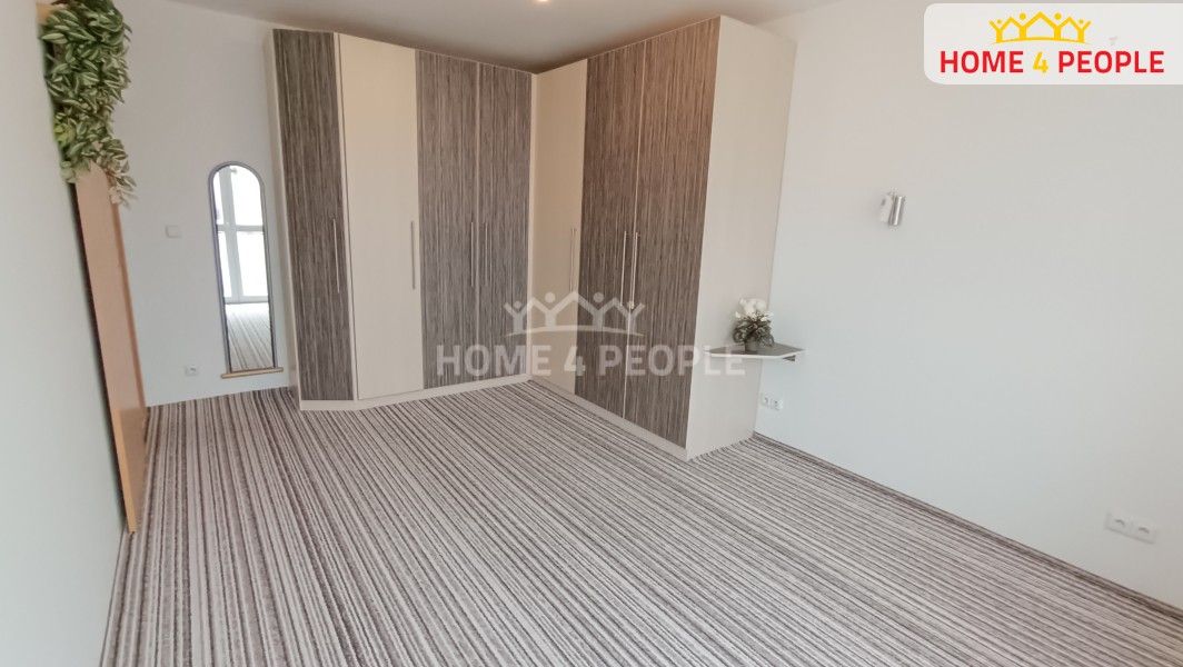 Pronájem bytu 2+1 51 m² - foto 15
