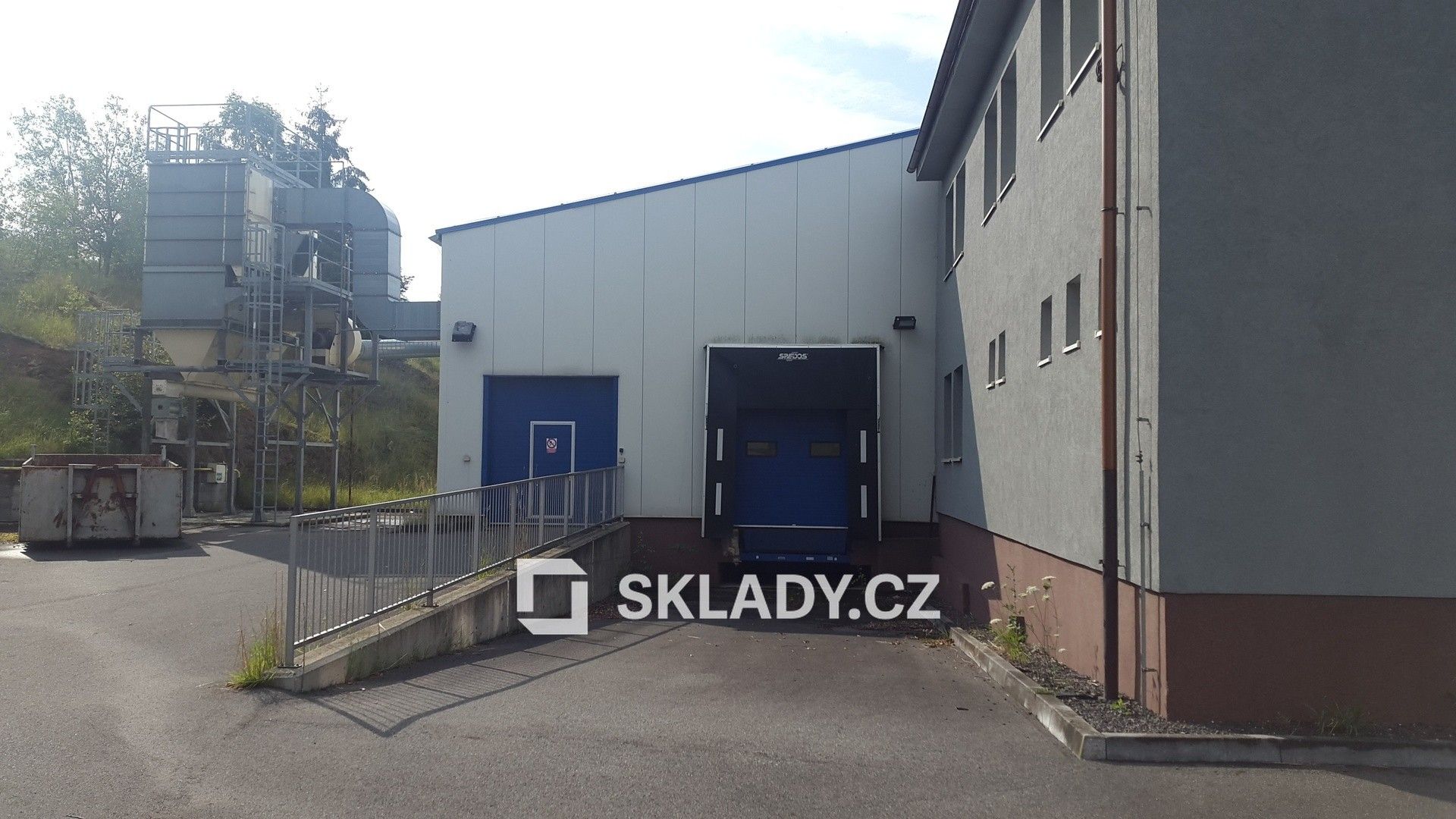 Pronájem komerčního prostoru 2700 m² - foto 5