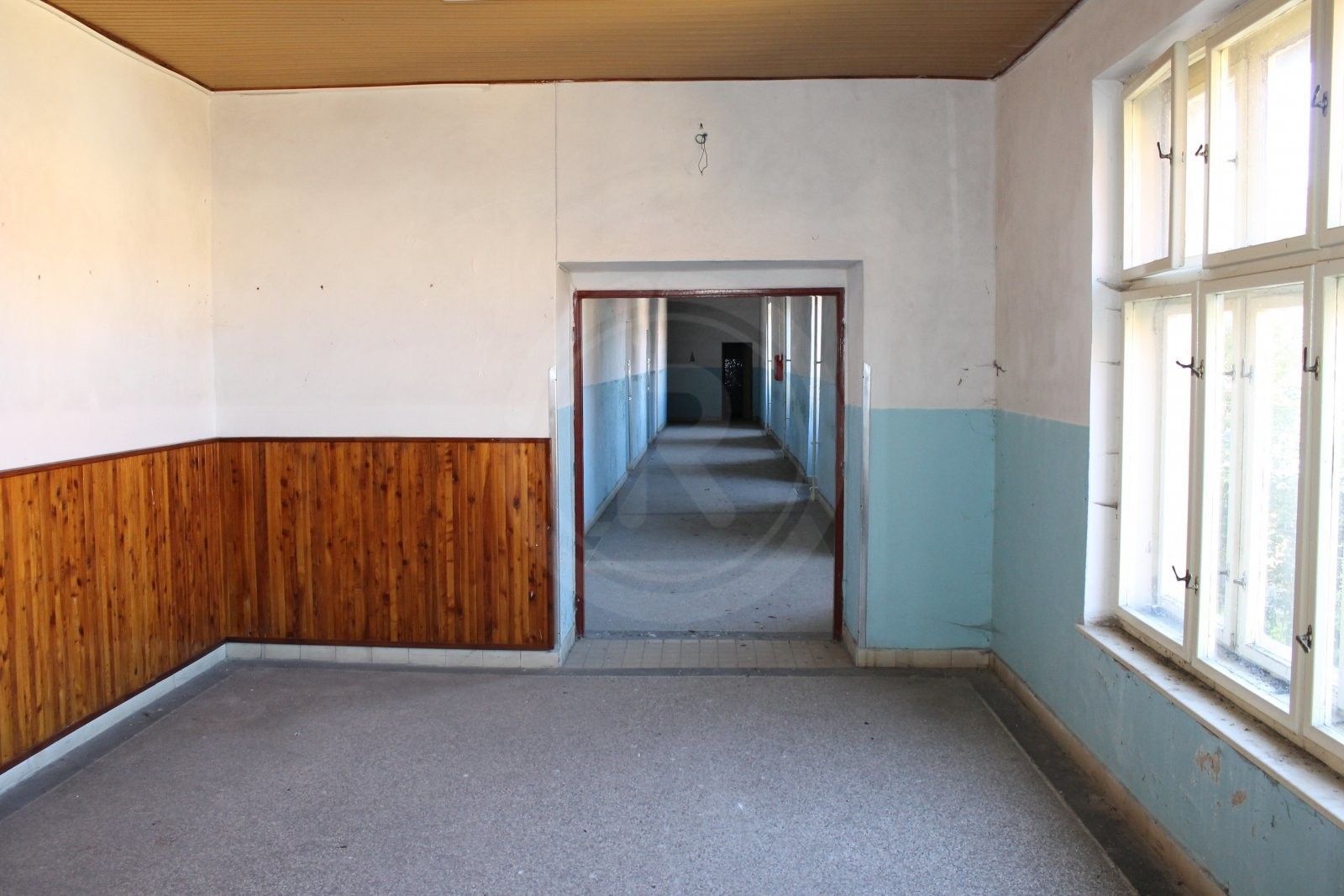 Prodej komerčního prostoru 2355 m² - foto 11