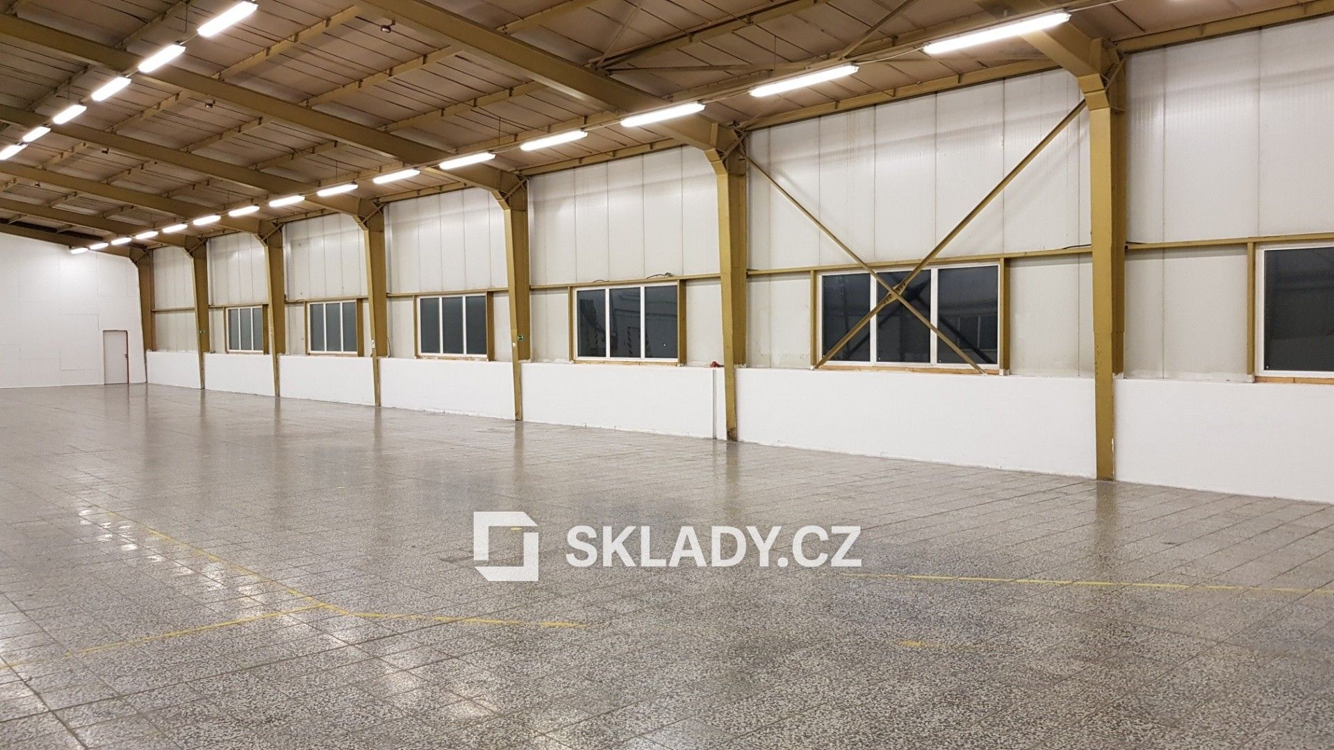 Pronájem komerčního prostoru 1 m² - foto 3