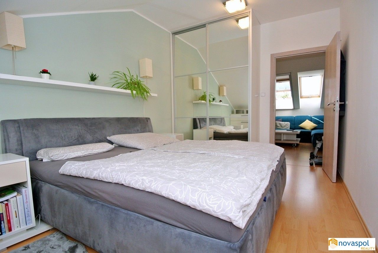 Pronájem bytu 3+kk 106 m² - foto 6