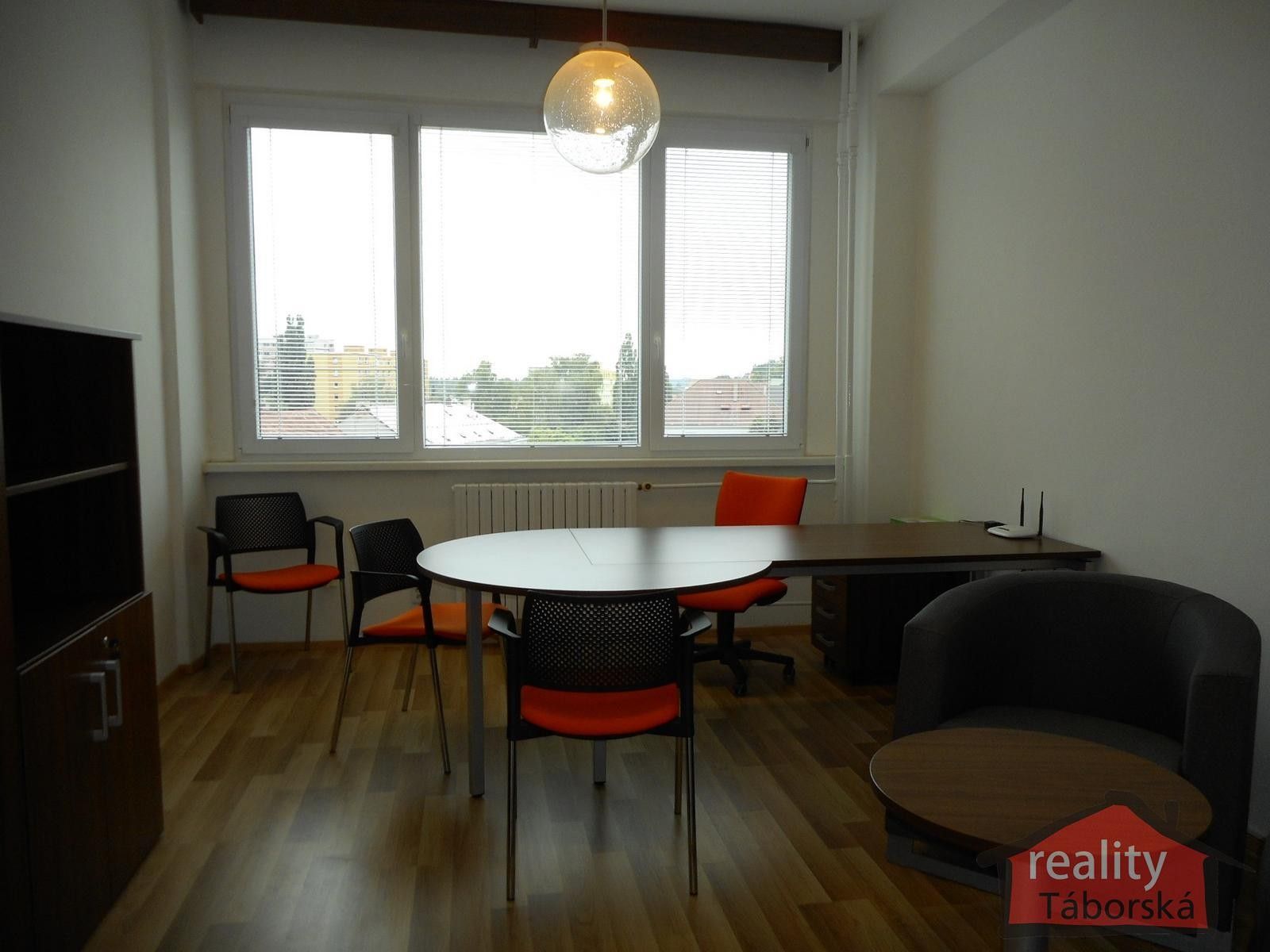 Pronájem komerčního prostoru 262 m² - foto 10