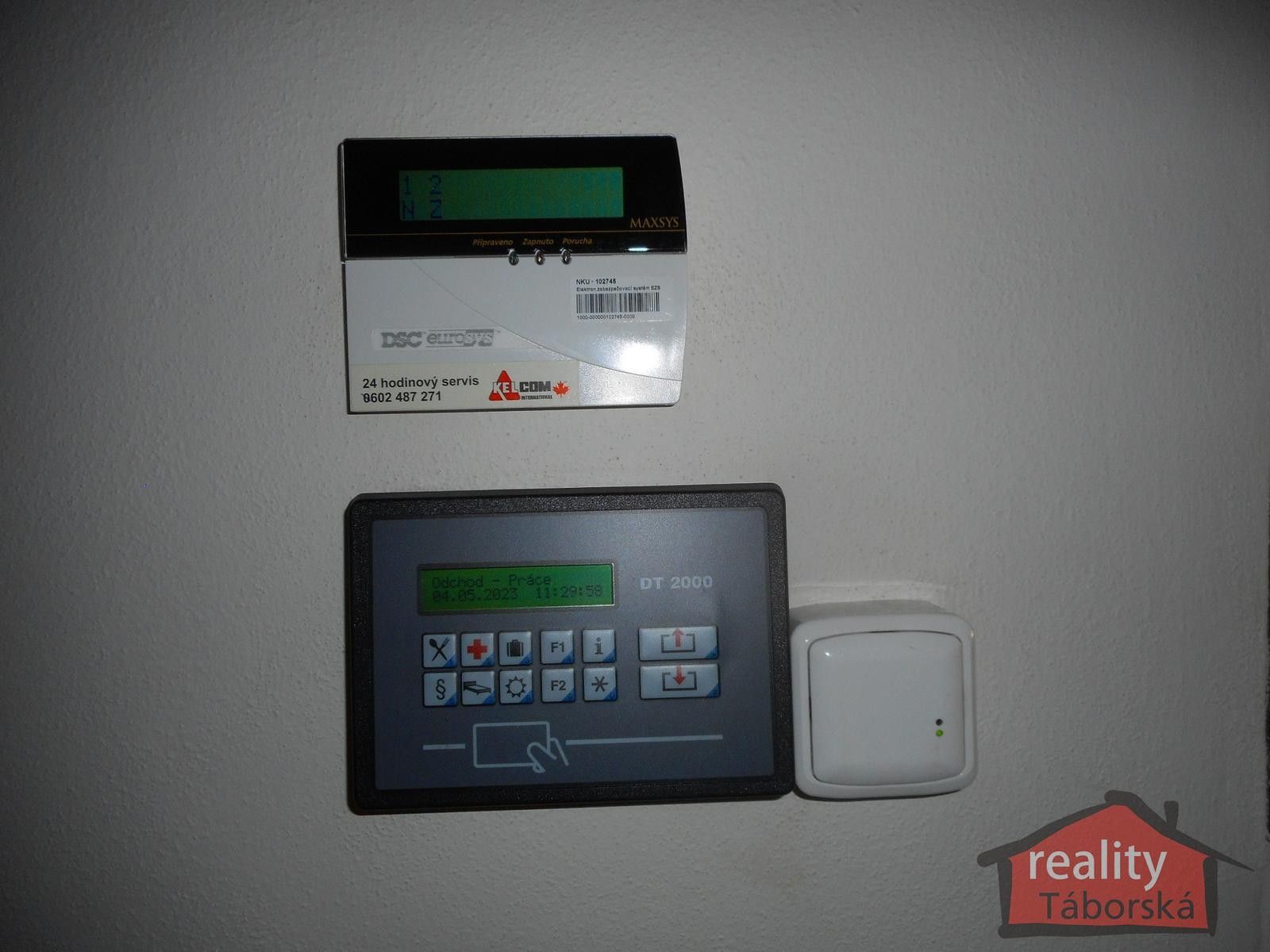 Pronájem komerčního prostoru 262 m² - foto 16