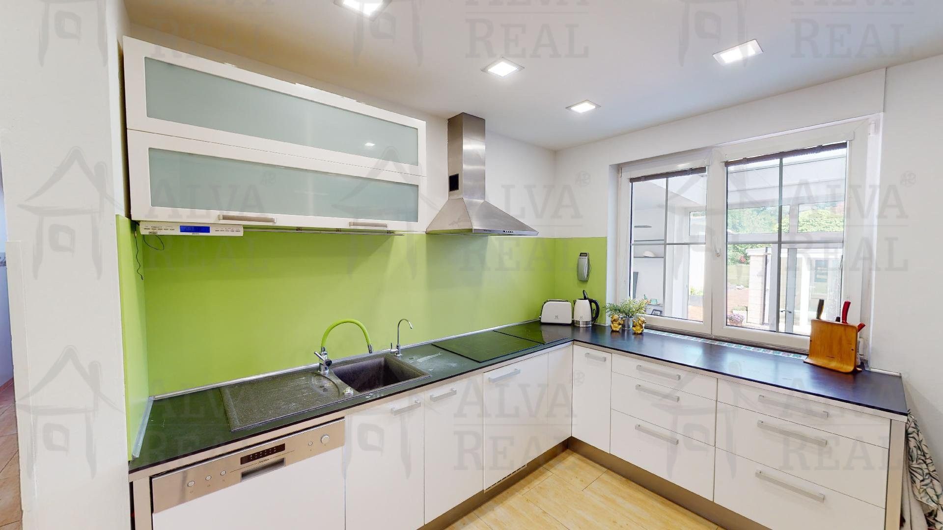 Prodej domu 366 m² - foto 20