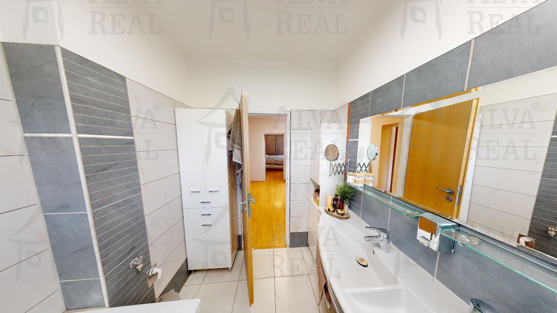 Prodej domu 366 m² - foto 25