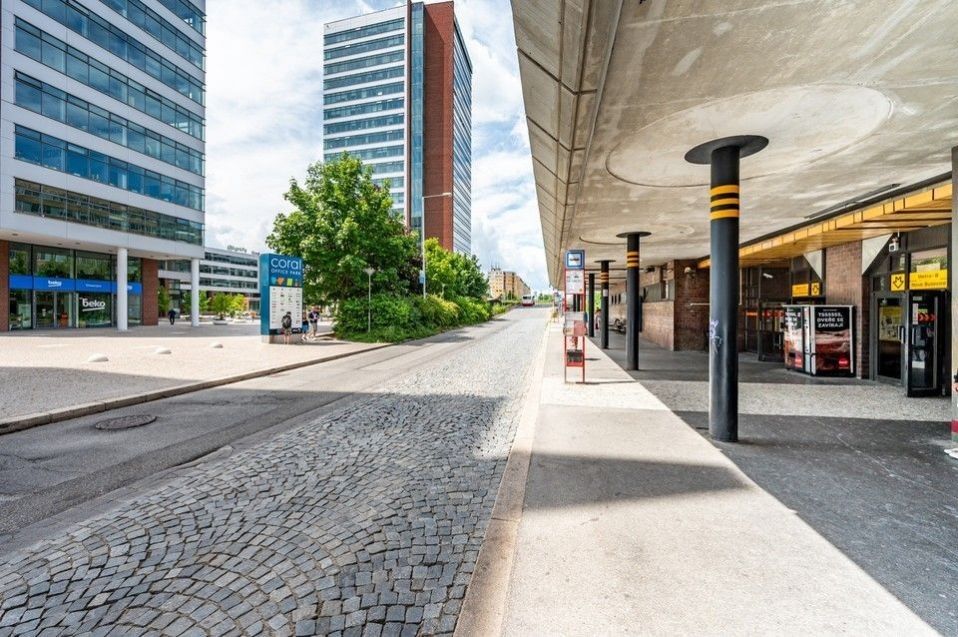 Pronájem komerčního prostoru 280 m² - foto 3