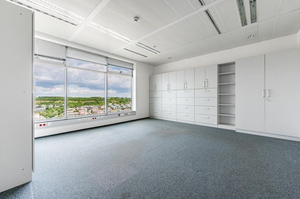 Pronájem komerčního prostoru 280 m² - foto 9