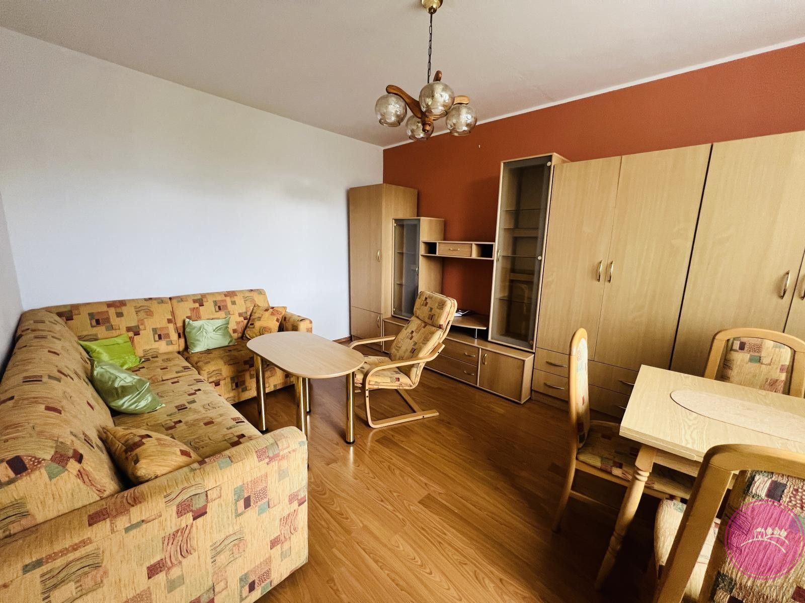 Pronájem bytu 2+kk 50 m² - foto 5