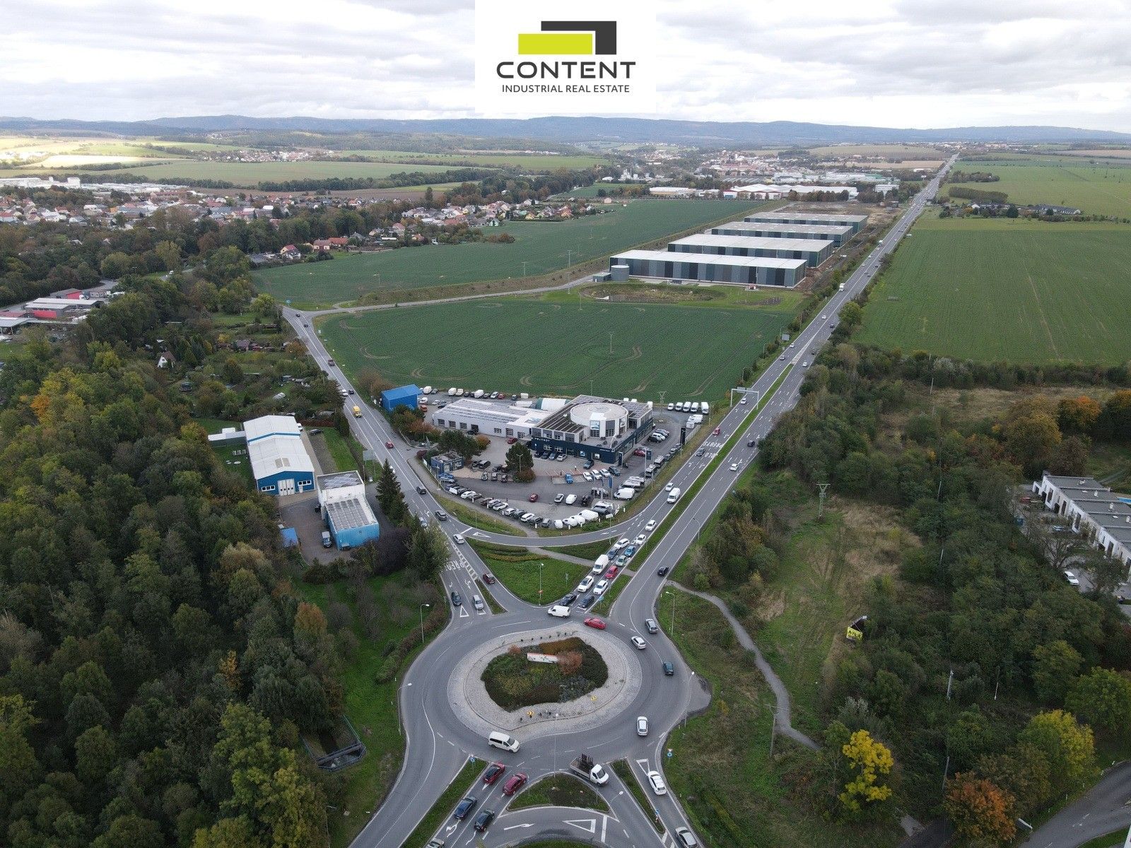 Pronájem komerčního prostoru 5121 m² - foto 4