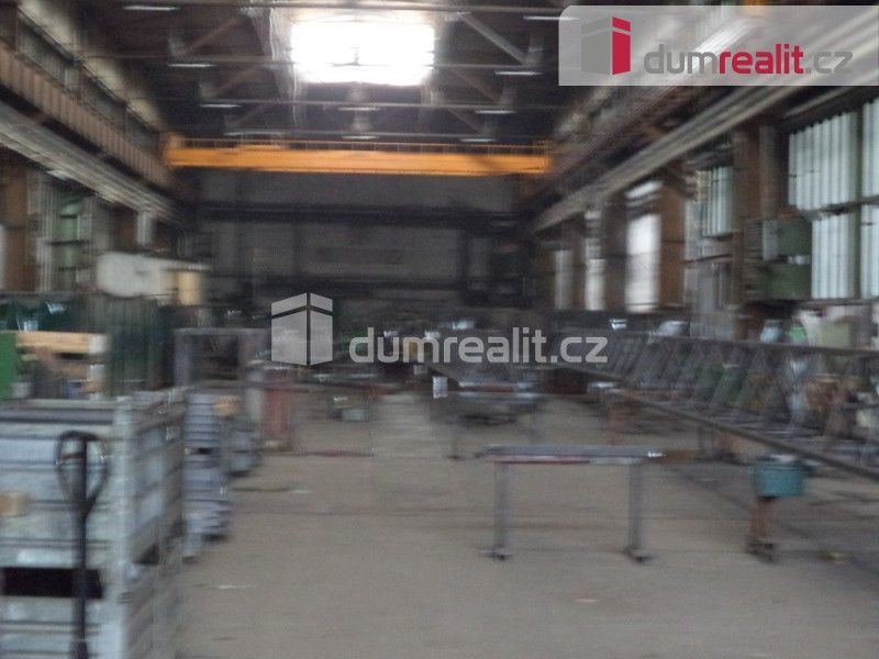 Pronájem komerčního prostoru 1800 m² - foto 4