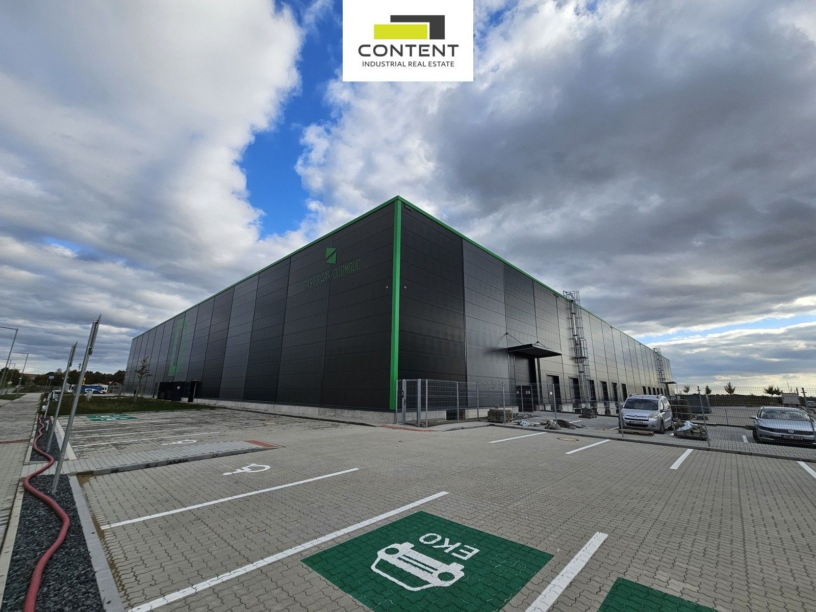 Pronájem komerčního prostoru 5121 m² - foto 10
