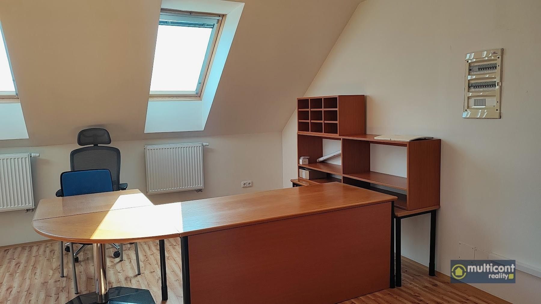 Pronájem komerčního prostoru 118 m² - foto 8
