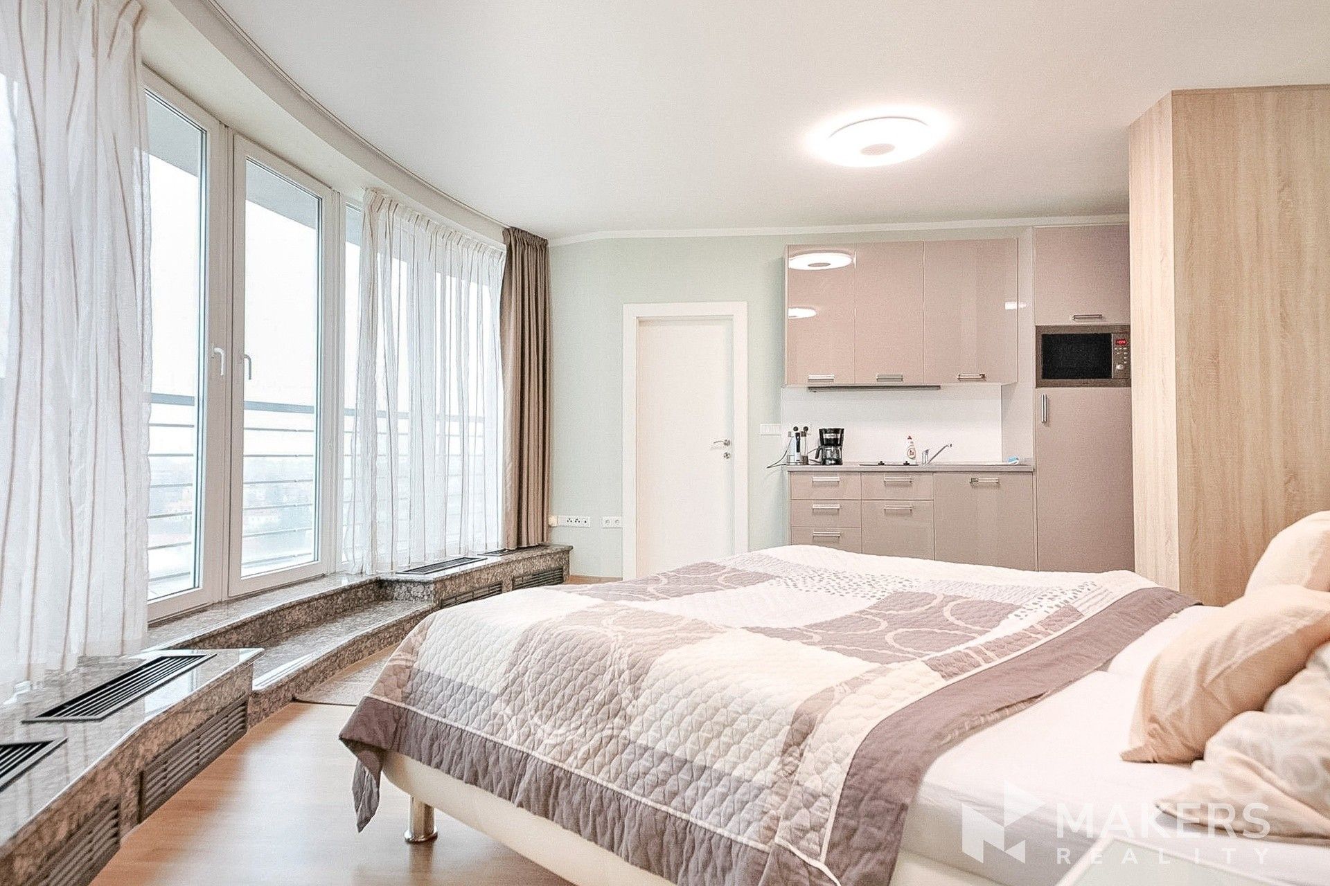 Pronájem bytu 1+kk 30 m² - foto 5
