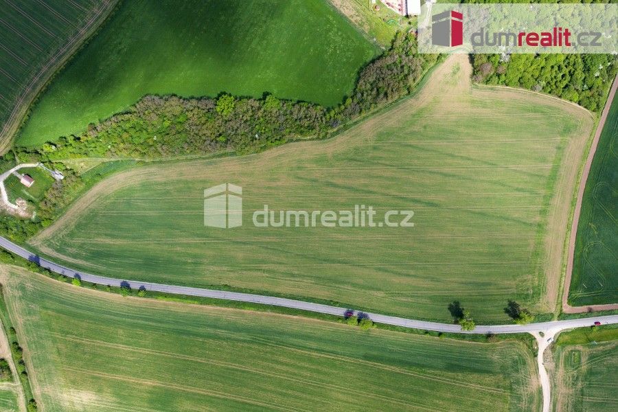 Prodej pozemku 67156 m² - foto 5