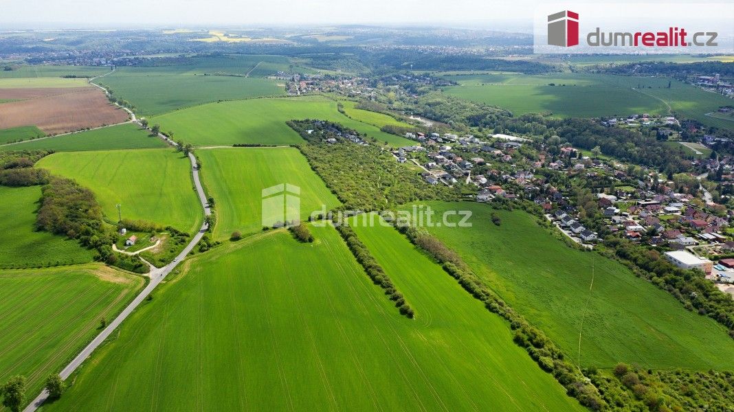 Prodej pozemku 67156 m² - foto 7