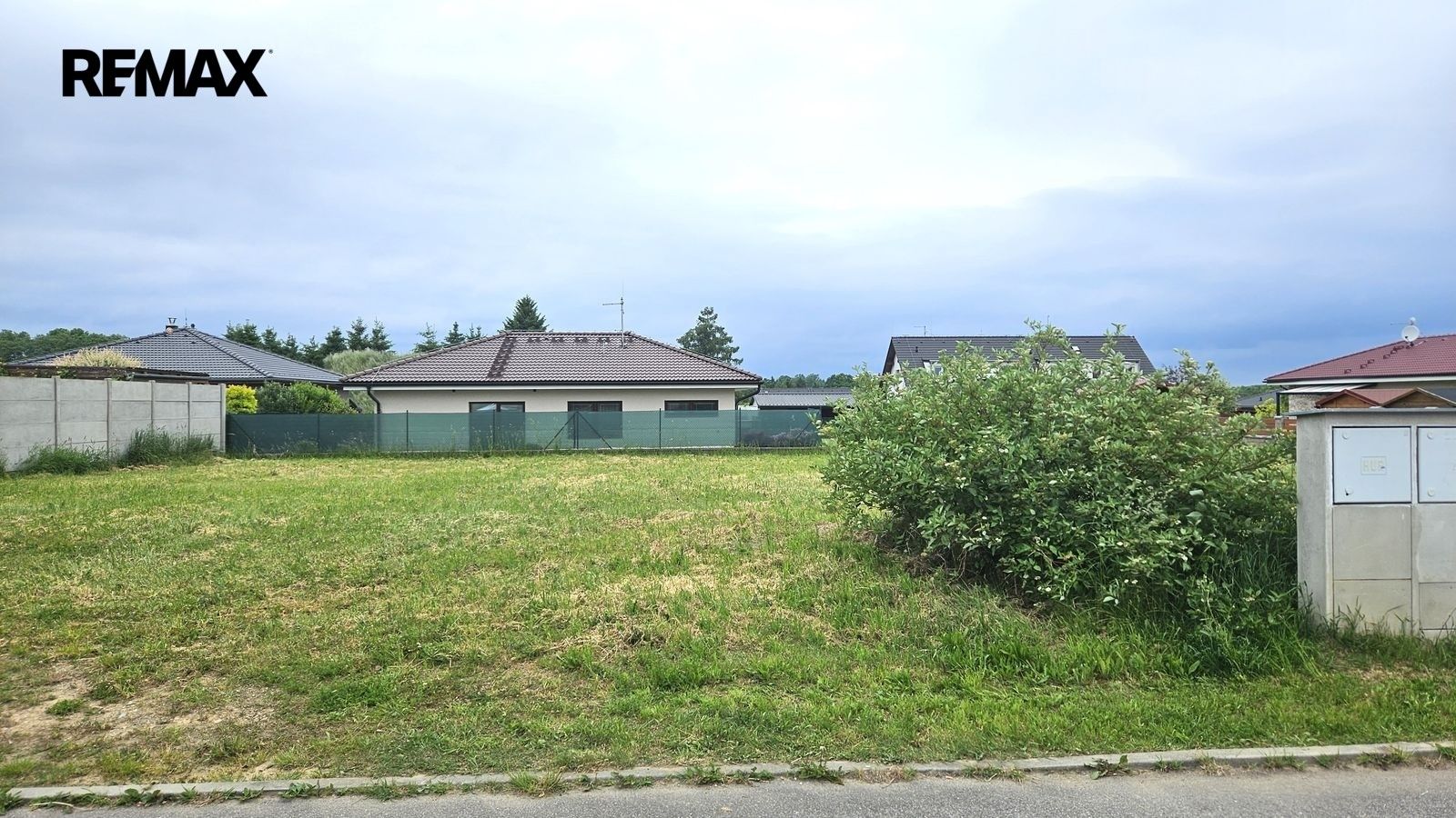 Prodej pozemku 494 m² - foto 1