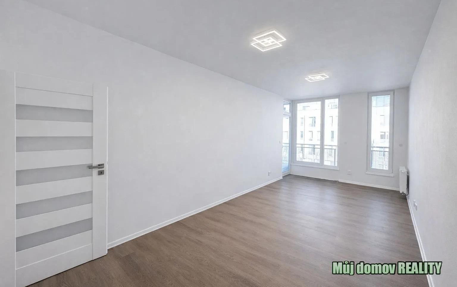 Pronájem bytu 3+kk 92 m² - foto 13