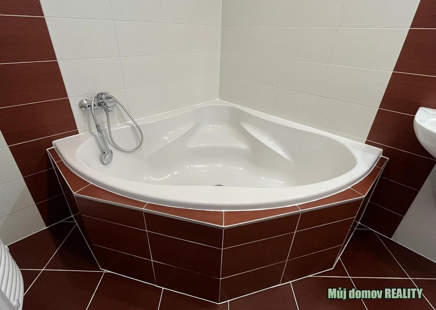 Pronájem bytu 3+kk 92 m² - foto 14