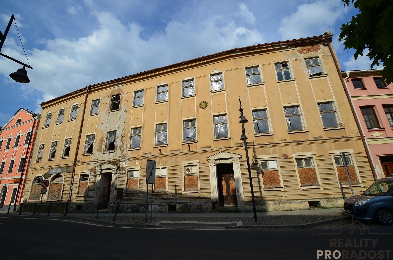 Prodej komerčního prostoru 2512 m² - foto 3