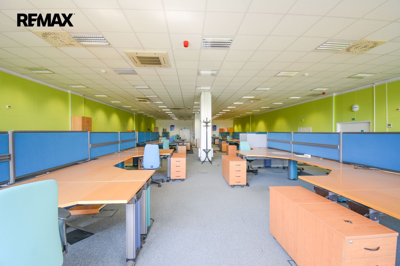 Pronájem komerčního prostoru 321 m² - foto 4