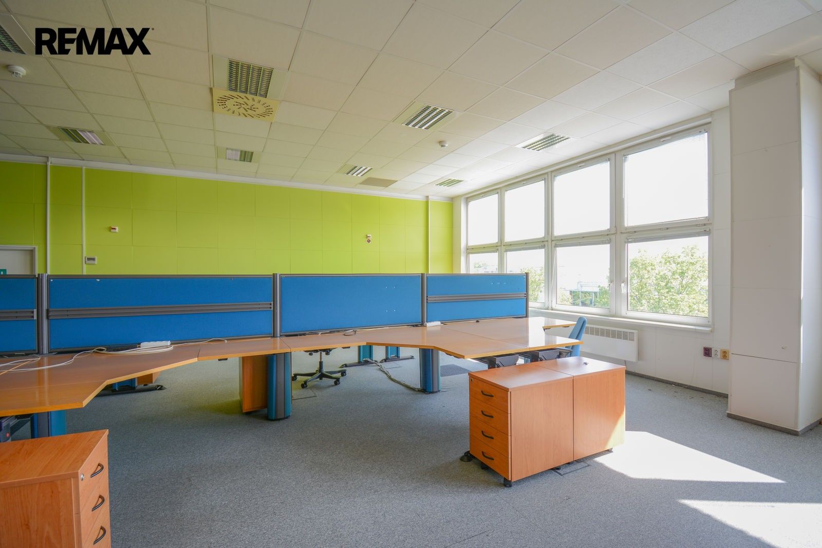 Pronájem komerčního prostoru 321 m² - foto 7