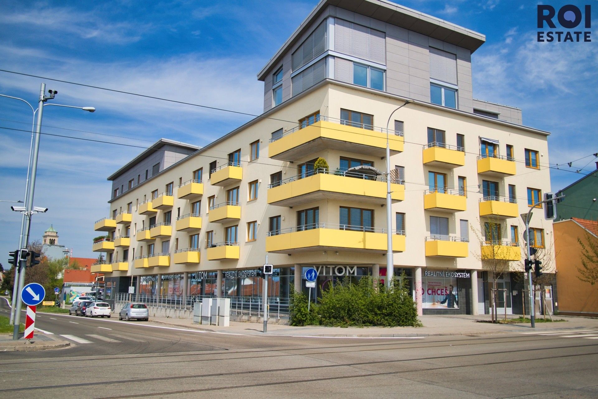 Pronájem komerčního prostoru 175 m² - foto 2