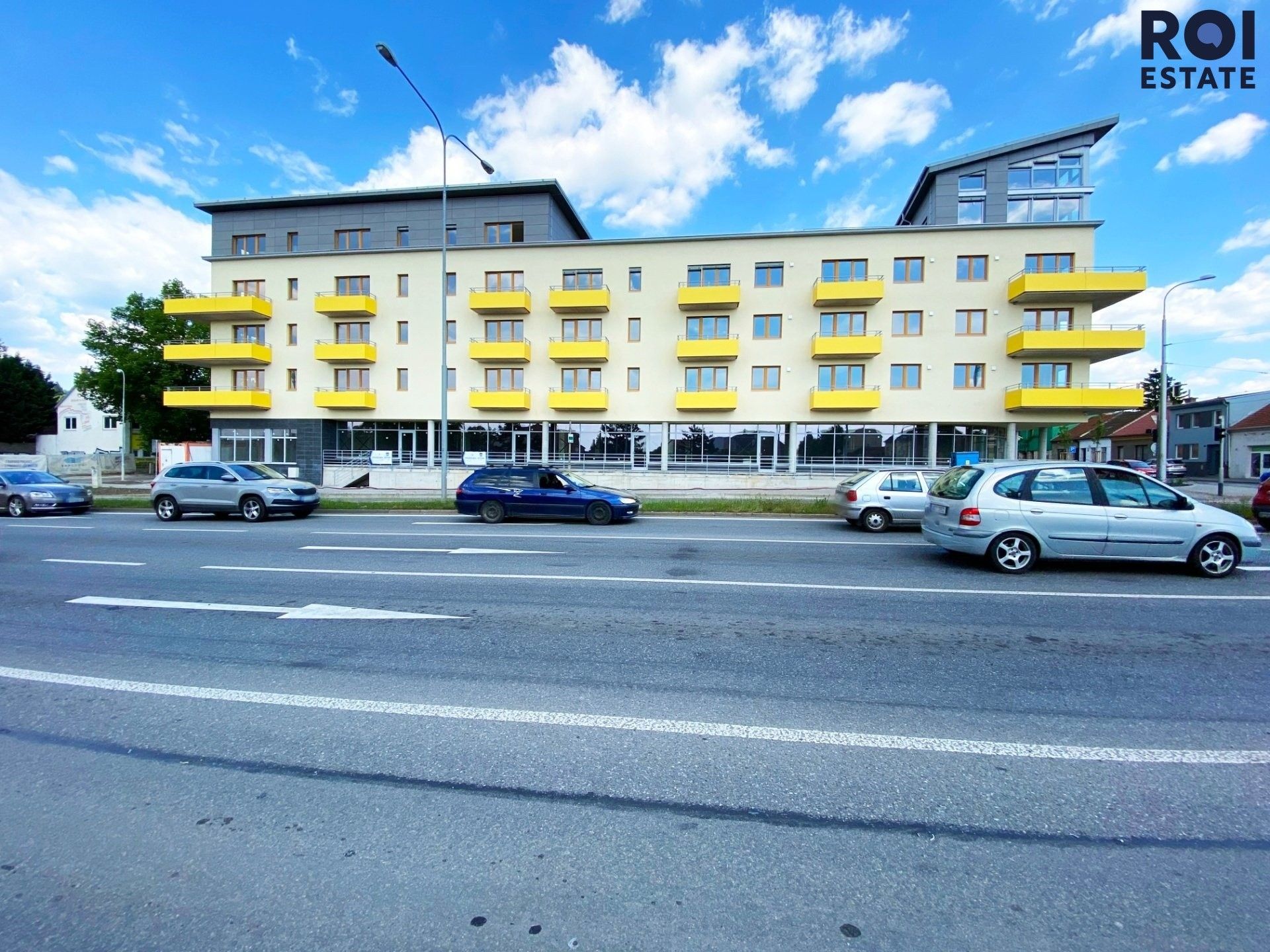 Pronájem komerčního prostoru 175 m² - foto 12
